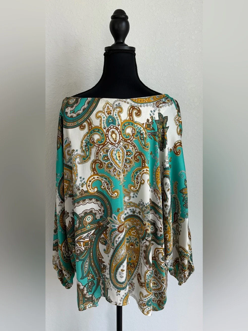 Casting‎ Women’s Silky Paisley Boatneck Blouse in Teal, Ivory & Gold Hues, OSFM - Picture 7 of 10